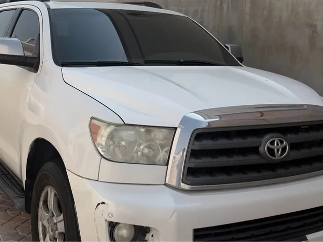 Photo of 2009 Toyota Sequoia Limited