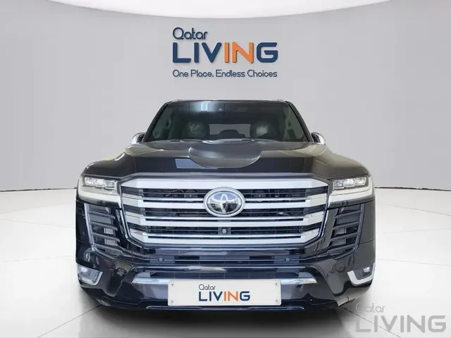 صورة 2024 تويوتا لاند كروزر VXR