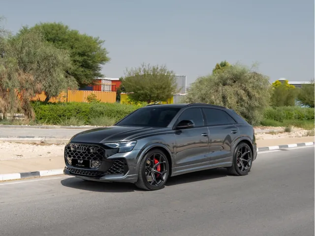 Photo of 2025 Audi RS Q8
