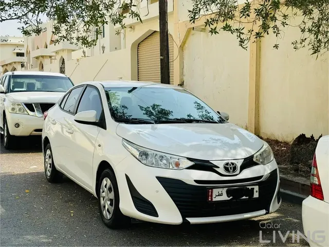 صورة 2019 تويوتا يارس 1.5 E