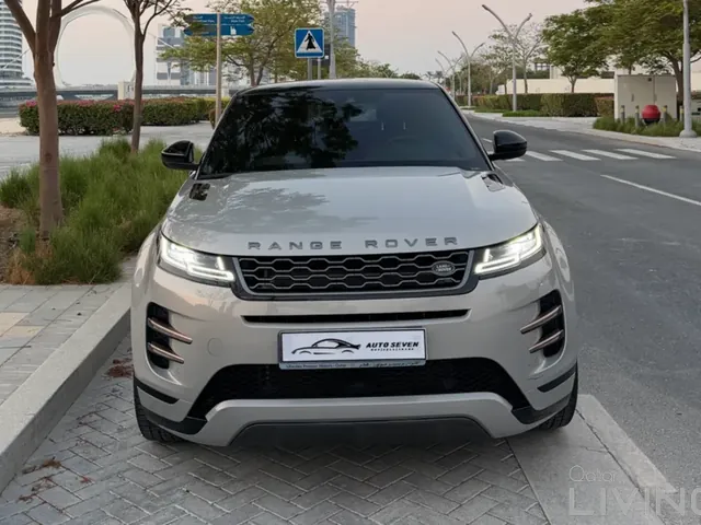 صورة 2020 رنج روڤر إيفوك آر-دايناميك