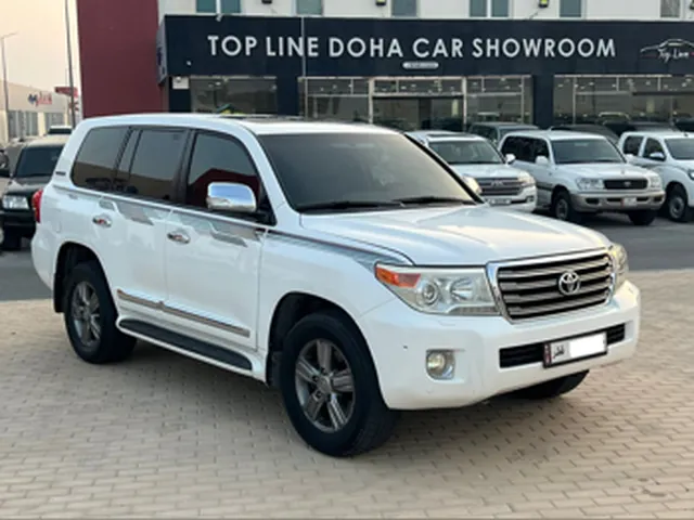 Photo of 2015 Toyota Land Cruiser GXR
