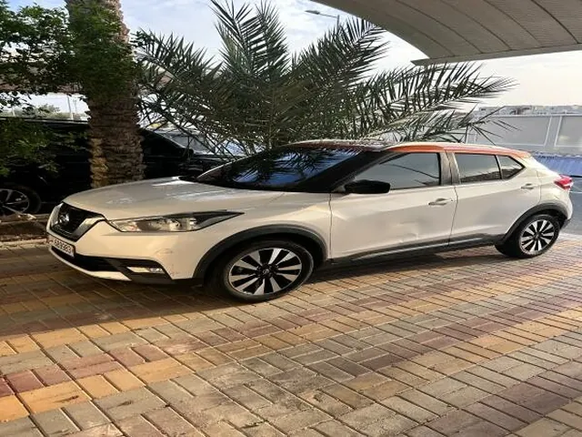 صورة 2019 نيسان كيكس