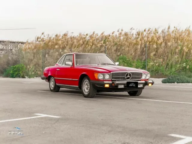 Photo of 1981 Mercedes-Benz SL 380 SL