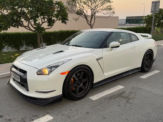 Photo of 2009 Nissan GT-R R35