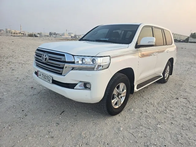 Photo of 2016 Toyota Land Cruiser GXR