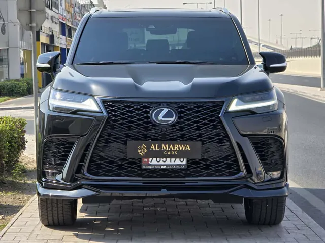 صورة 2024 لكزس LX 600 اف سبورت