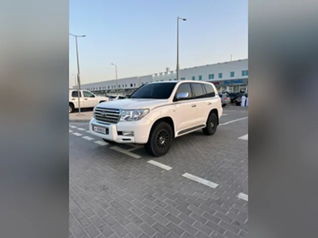 Photo of 2008 Toyota Land Cruiser GX