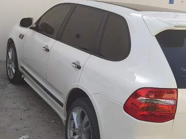 صورة 2009 بورش كايين GTS
