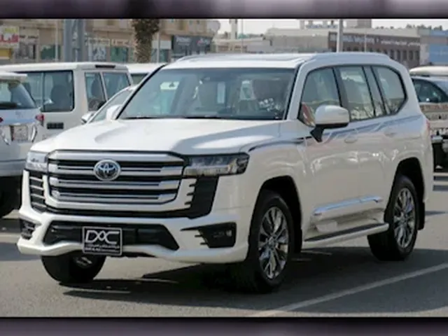 Photo of 2024 Toyota Land Cruiser GXR