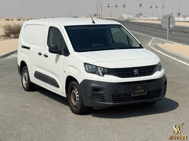 Photo of 2023 Peugeot Partner