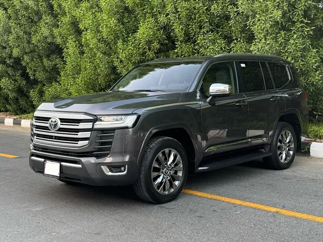 Photo of 2024 Toyota Land Cruiser VXR