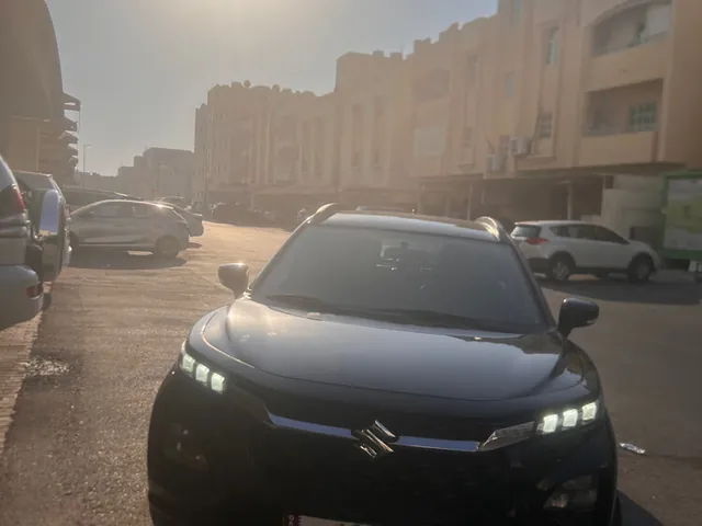 صورة 2025 سوزوكي فرونكس