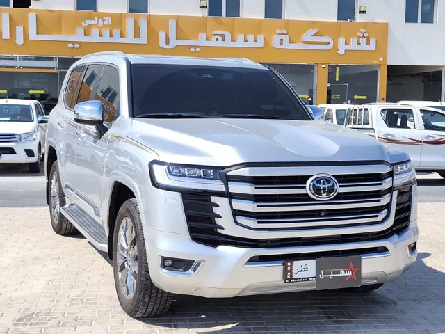 صورة 2026 تويوتا لاند كروزر VXR