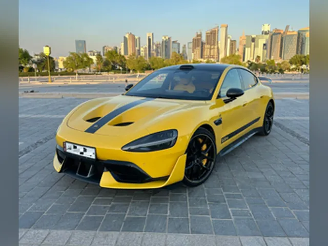 صورة 2025 شاومي SU7 ألترا