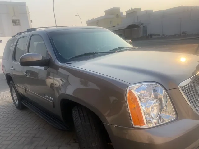Photo of 2013 GMC Yukon SLE