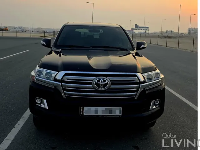 صورة 2019 تويوتا لاند كروزر GXR
