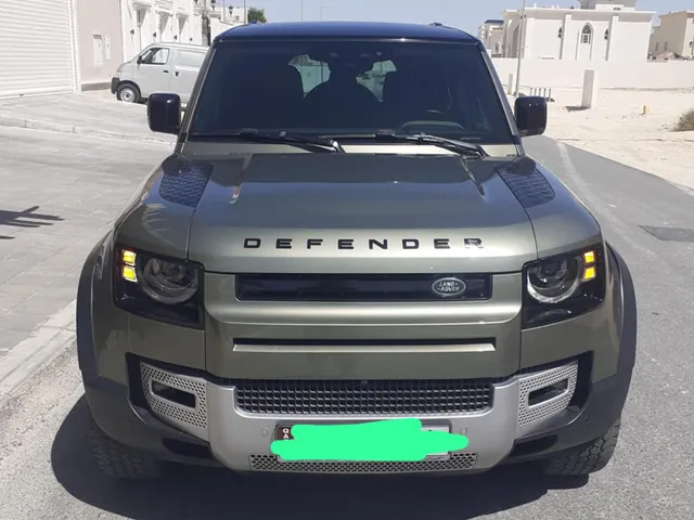 Photo of 2022 Land Rover Defender 110 HSE
