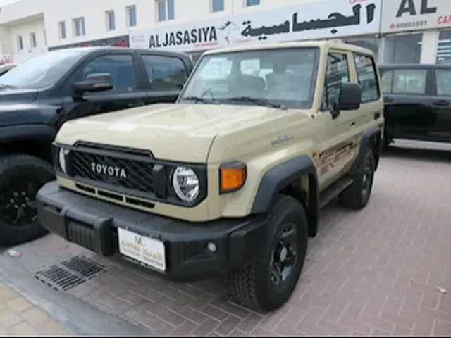 صورة 2025 تويوتا لاند كروزر LX