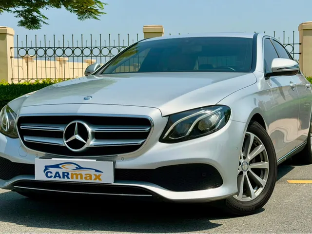 صورة 2017 مرسيدس-بنز E 200