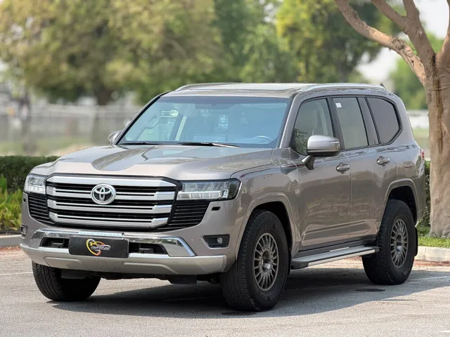 Photo of 2024 Toyota Land Cruiser GXR