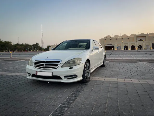 صورة 2010 مرسيدس-بنز S 350