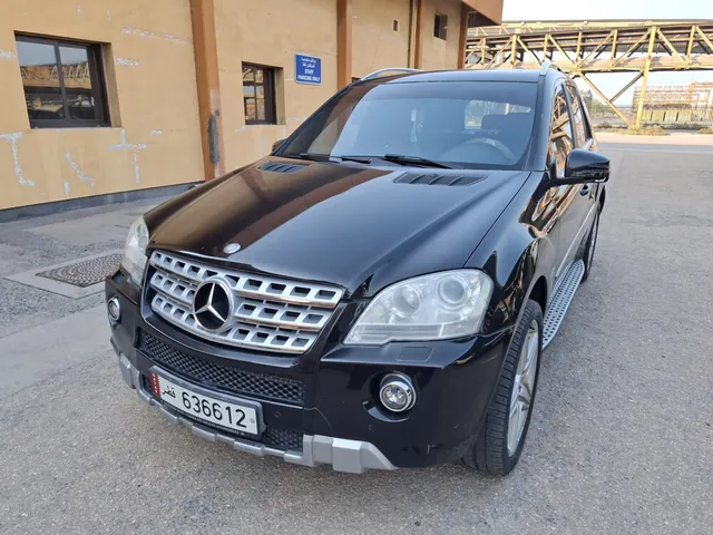 Photo of 2011 Mercedes-Benz M ML 350