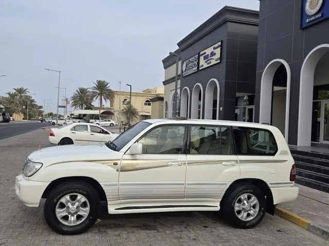 Photo of 2007 Toyota Land Cruiser VXR