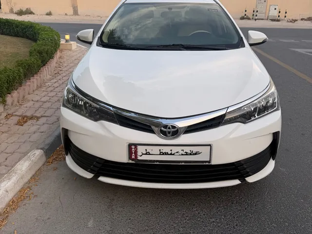 صورة 2019 تويوتا كورولا LE