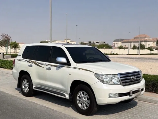 Photo of 2011 Toyota Land Cruiser GXR