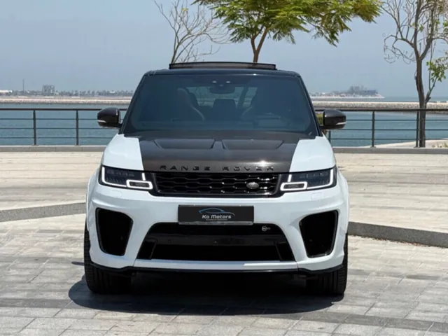 Photo of 2019 Range Rover Sport SVR