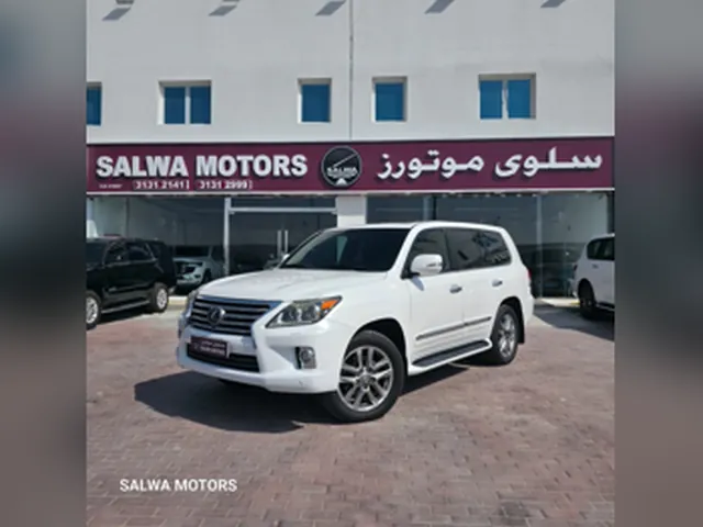 صورة 2013 لكزس LX 570