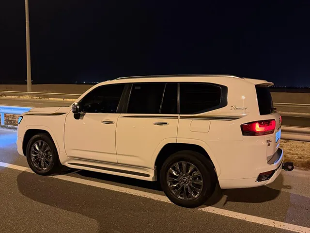 Photo of 2022 Toyota Land Cruiser VXR
