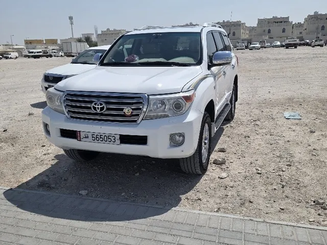 Photo of 2014 Toyota Land Cruiser VXR