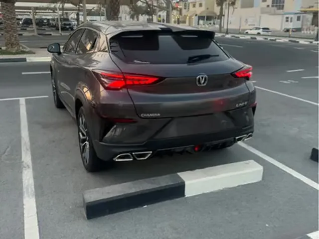 صورة 2024 شانجان UNI-T
