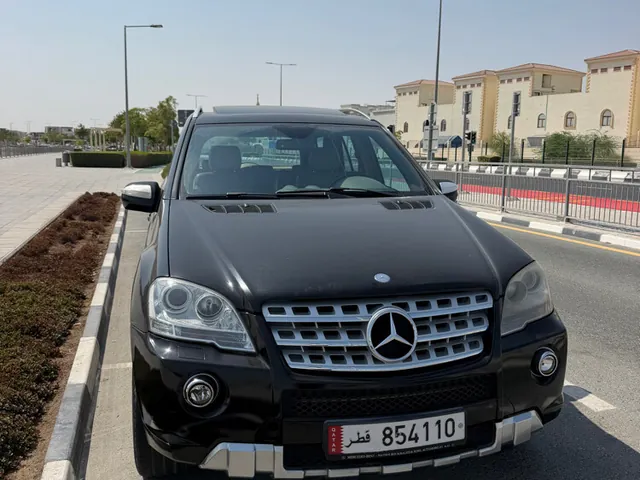 Photo of 2010 Mercedes-Benz M ML 350