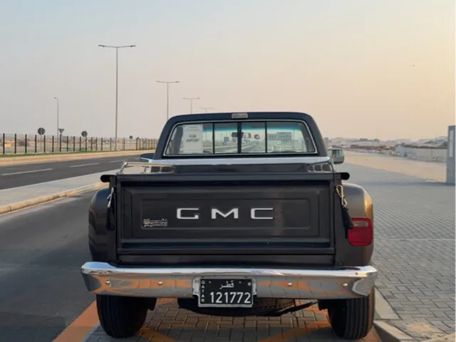 Photo of 1981 GMC Sierra 3500 HD