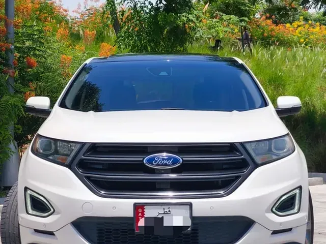 صورة 2017 فورد إدج سبورت