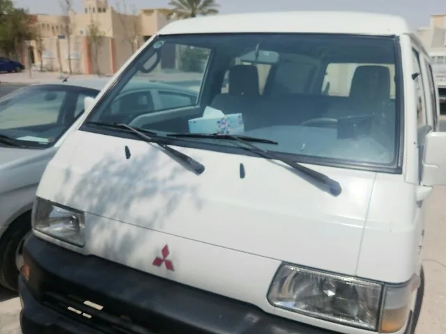 Photo of 2014 Mitsubishi L300