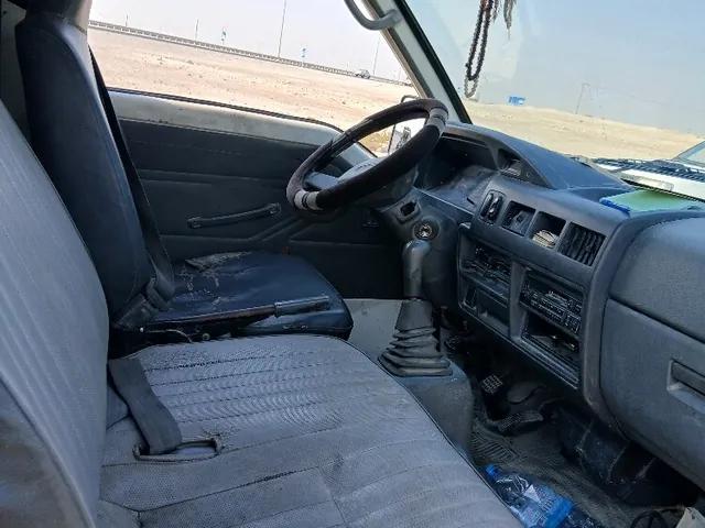 Photo of 2013 Mitsubishi L300