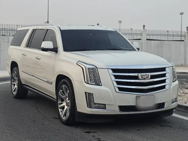 Photo of 2015 Cadillac Escalade Platinum