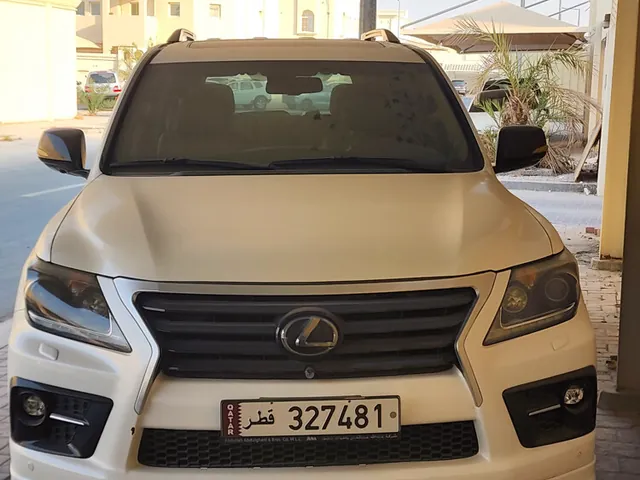 صورة 2009 لكزس LX 570