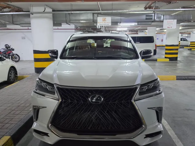 Photo of 2020 Lexus LX 570