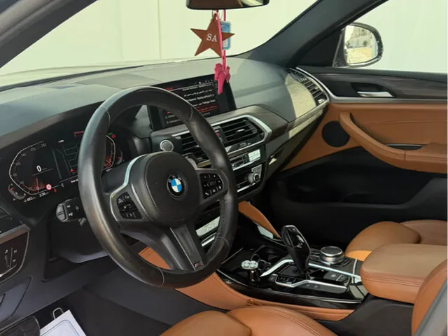 صورة 2020 بي إم دبليو X4