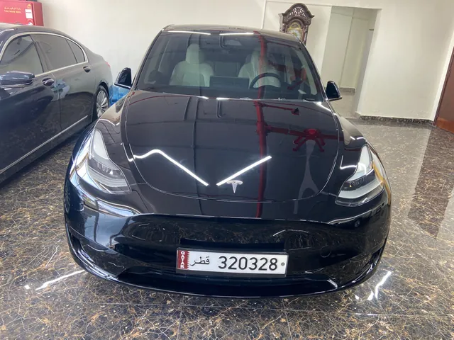 صورة 2024 تيسلا Model Y