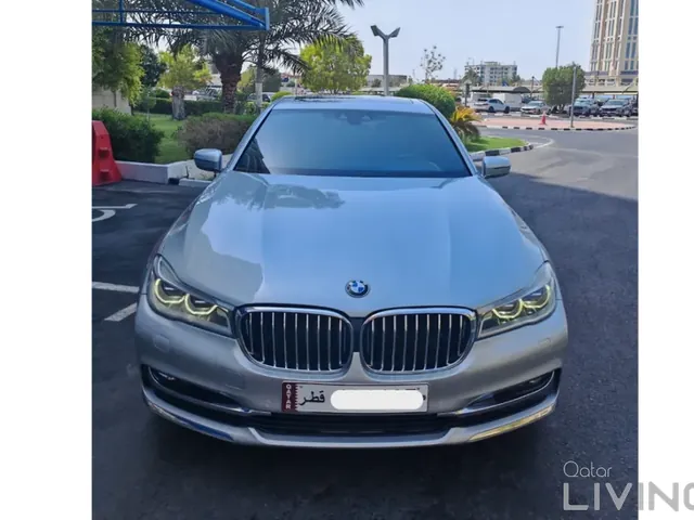 صورة 2016 بي إم دبليو الفئة السابعة 730Li