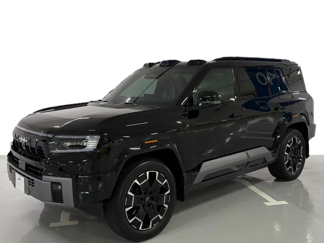 Photo of 2025 Leopard 8