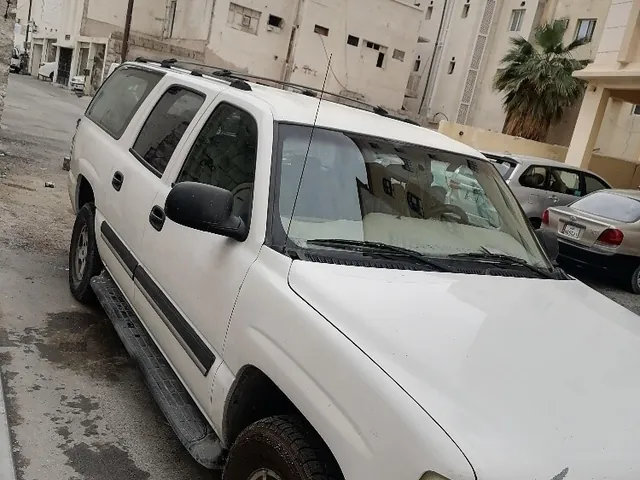 Photo of 2005 Chevrolet Suburban LS