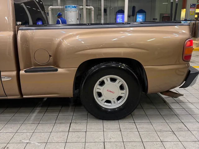 صورة 2004 جي إم سي سييرا 1500