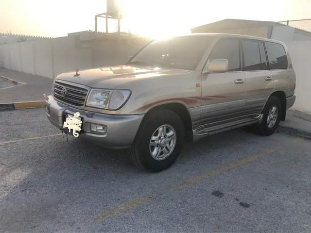 Photo of 2003 Toyota Land Cruiser GXR